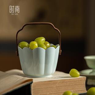 小精致水果盘家用客厅陶瓷手提篮轻奢高档茶几干果零食收纳盒 中式