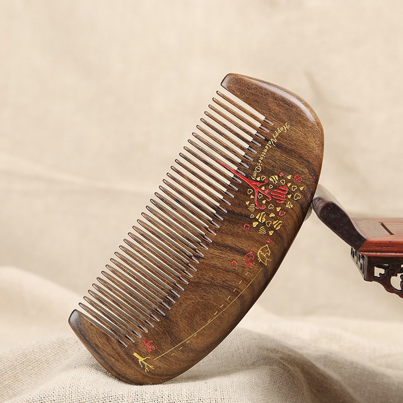 顺发檀木梳子沉贵宝木梳CM158-15 12公分整木雕花混批桂林