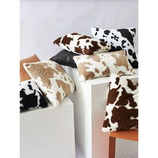 北欧春季新款户外双面黑白奶牛花纹毛绒抱枕套沙发靠垫套不含芯