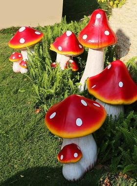 花园摆件庭院户外园艺森系婚庆玻璃钢彷真蘑菇雕塑草坪植物摆件