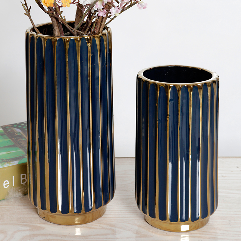 陶瓷创意简约现代客厅鲜花古董架描金口花器插花S餐桌摆件欧式花