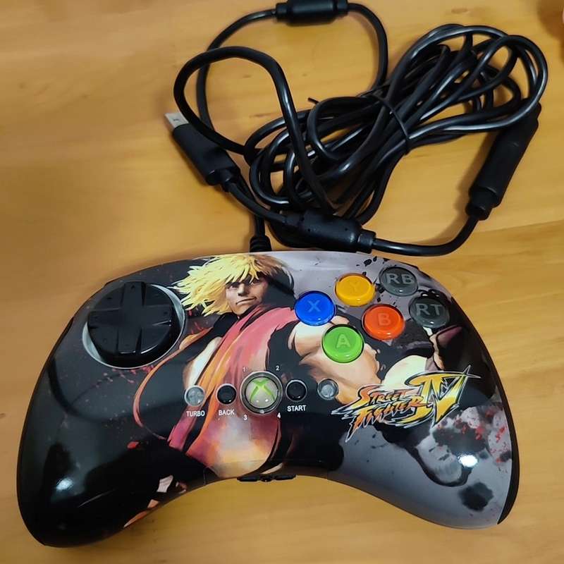 {议价}美加狮格斗手柄，CAPCOM街霸IV限定Xbox 360手柄
