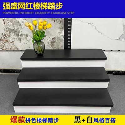 广东网红灯带楼梯踏步瓷砖下挂一体式仿木纹岩板梯步台阶防滑地砖