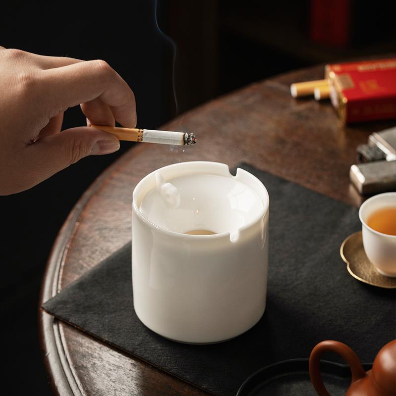 羊脂玉白瓷烟灰缸时尚创意ins风家用个性客厅中式潮流带漏防飞灰
