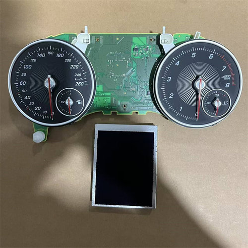 适用于奔驰W246B180 B200 B260仪表盘总成 仪表盘液晶显示屏 屏幕