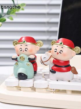 财神爷可爱办公室桌面装饰摆件创意打工人情绪稳定发财祝福小礼物