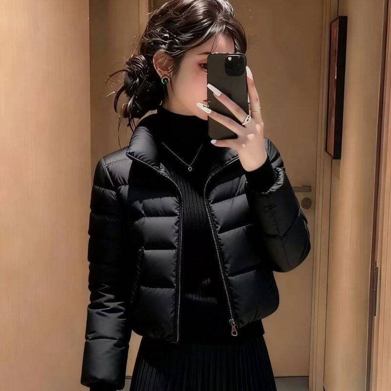 2025冬季新款黑色短款羽绒棉服女立领显瘦保暖修身外套时尚洋气