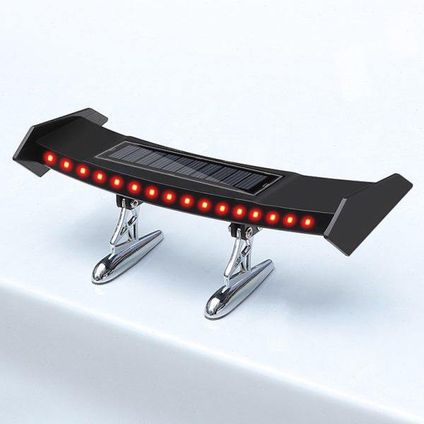 汽车带灯迷你小尾翼个性改装太阳能防追尾爆闪灯微型装饰mini尾翼