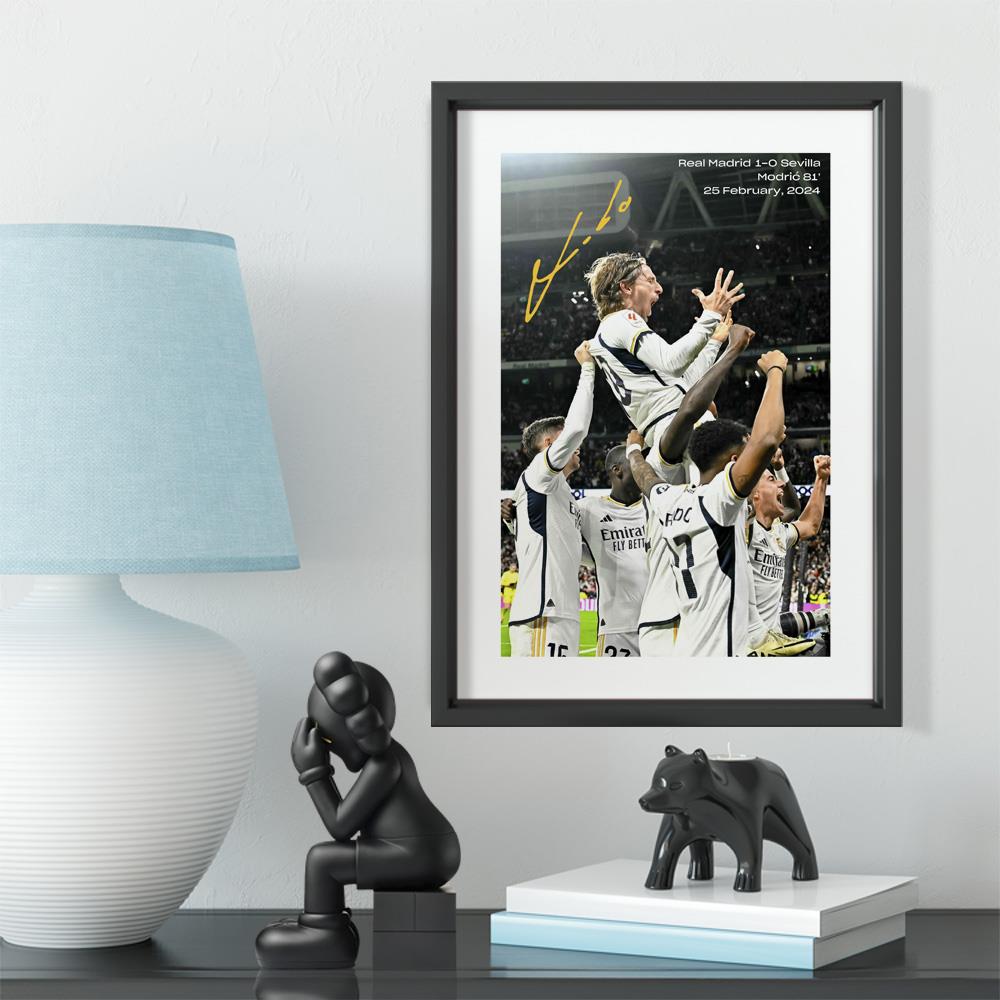 皇马莫德里奇典藏庆祝款实木装饰相框照片墙桌摆挂框摆件酒吧壁画