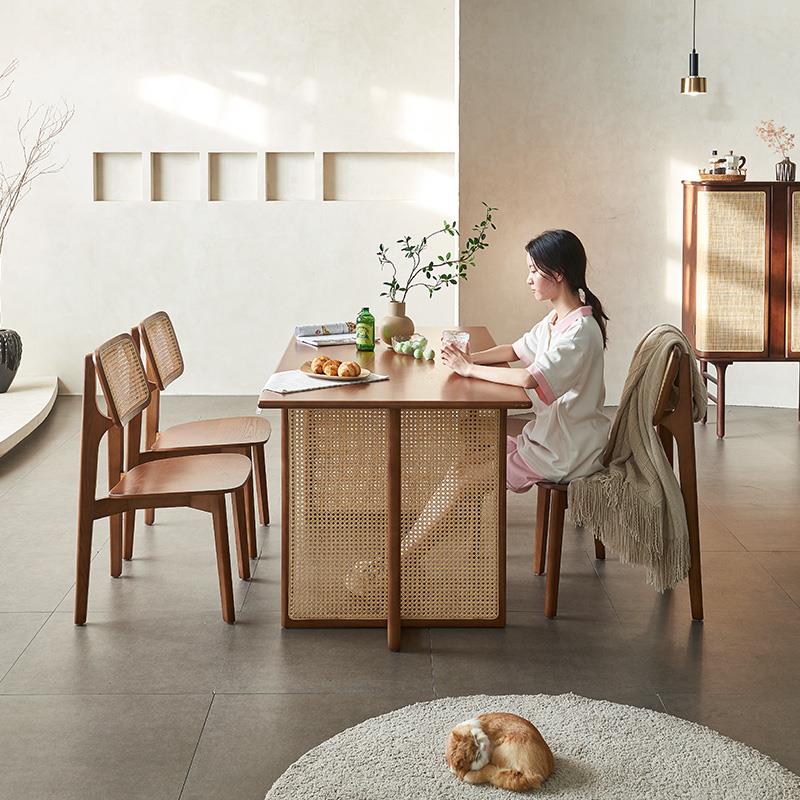 北欧实木藤编家用餐桌椅组合东南亚现代简约白蜡木小户型饭桌子
