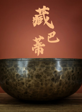 古董颂钵尼泊尔纯手工老钵铜磬收藏古钵冥想钵复古怀旧摆件唱歌碗
