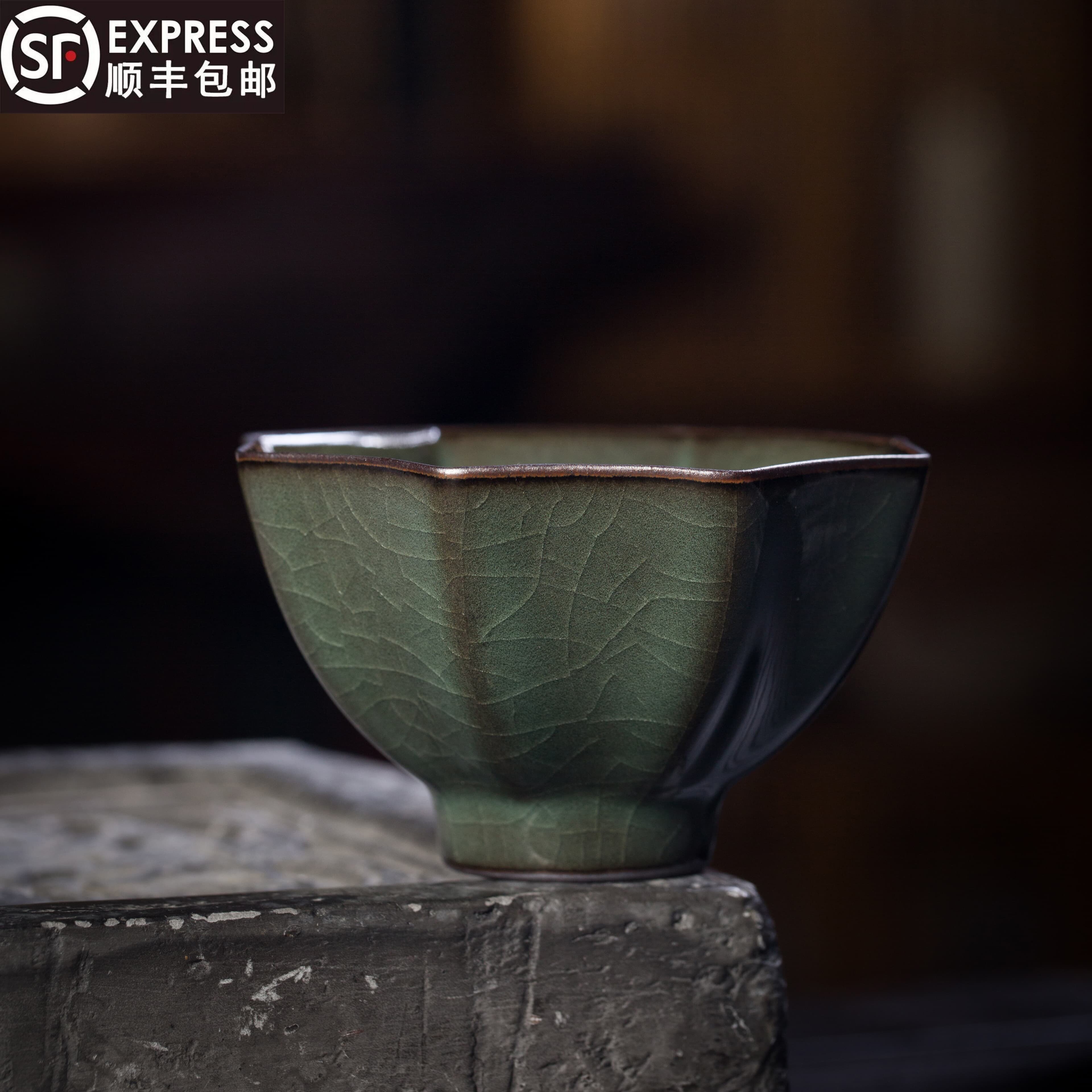 青瓷铁胎釉哥窑八方杯图片