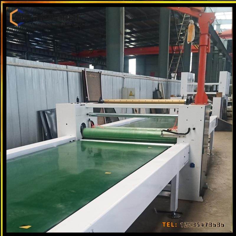 耐候性金属板覆pp膜覆膜机 自动断膜 双辊压合 木饰面板材贴膜机,五金/工具,机床,淘宝优惠券,粉丝福利购,淘宝优惠卷