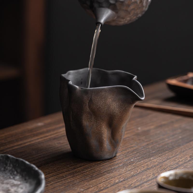 窑变粗陶异形公道杯陶瓷日式覆古功夫茶海分茶器倒茶公杯功道茶杯