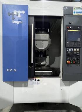 同款多台T5钻攻机系统；发那科Oi-MFplus系统BT30主轴