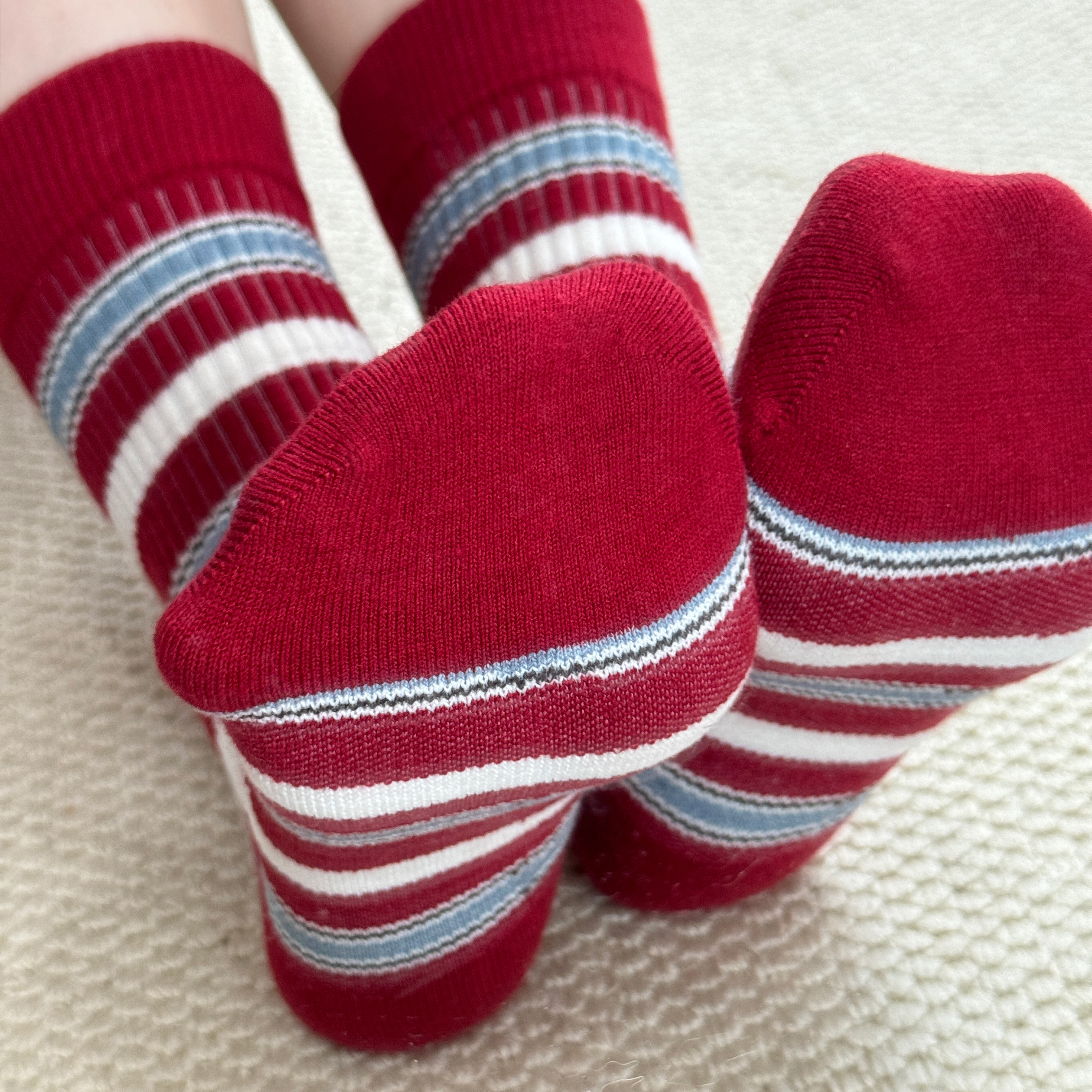 红色条纹袜子女春秋款桑蚕丝绵羊毛微压中筒袜无骨长筒堆堆袜秋天