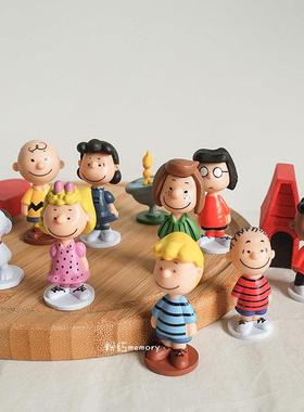 日系可爱卡通史努比套装12个创意房间装饰卧室摆件摆拍道具礼物