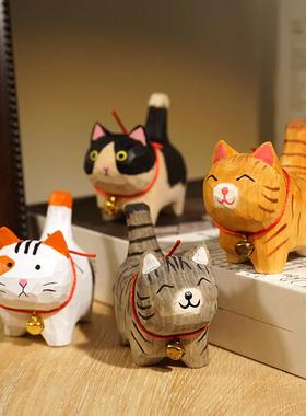 铃铛翘尾巴猫咪手工木雕小摆件可爱卡通办公桌面装饰品治愈好物