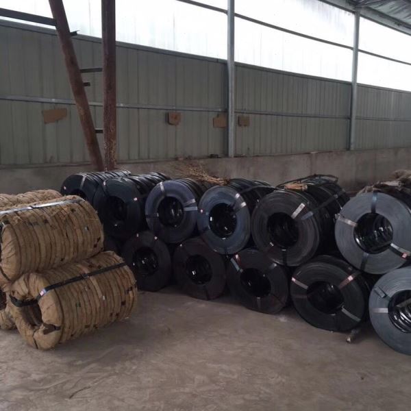 供应0.9*32 0.7*19烤蓝打包带钢  打包用烤蓝带钢 打包重货用