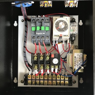 精密气动冲床材料放料送料架电控制箱整平矫正调平校直电动控制箱