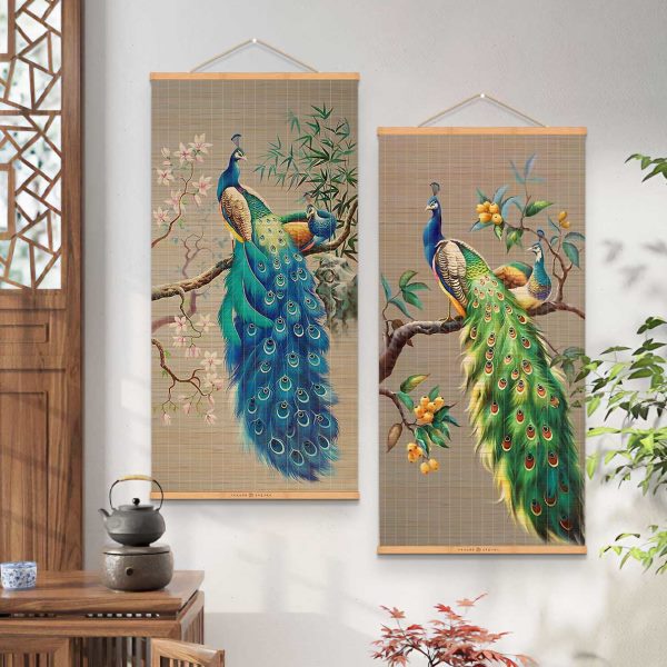 孔雀现代装饰画客厅沙发背景墙艺术挂画玄关进门入户竹帘卷轴挂画图片
