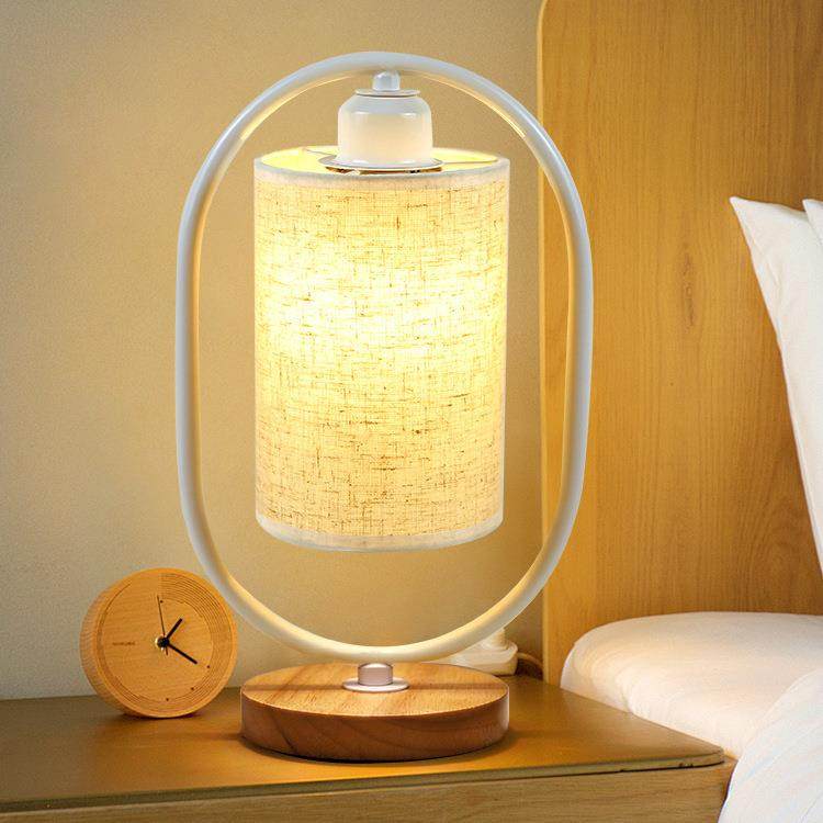 北欧台灯卧室床头简约个性创意新中式复古布艺温馨实木调光小夜灯