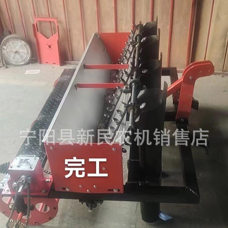 拖拉机后置螺丝菜播种机可加滴灌带架子螺丝菜4行6行种植机