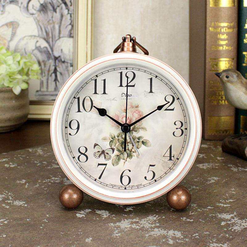 美式田园复古怀旧闹钟创意静音座钟摆件厂家