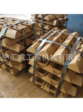 山推机械配件TY130推土机湿地履带链轨支重轮山推底盘四轮一带