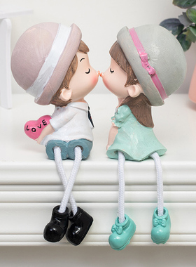 家居客厅装饰婚房摆设墙壁挂件卡通可爱情侣吊S脚娃娃小礼品摆件