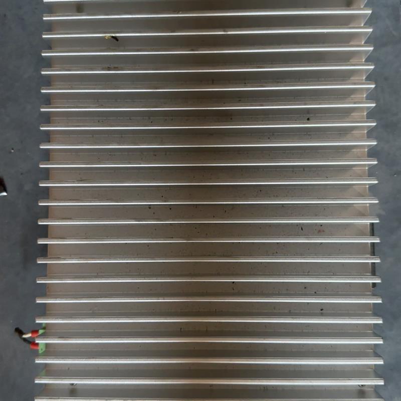 艾讯科技AXIOMTEK EBOX671-885-C w/c