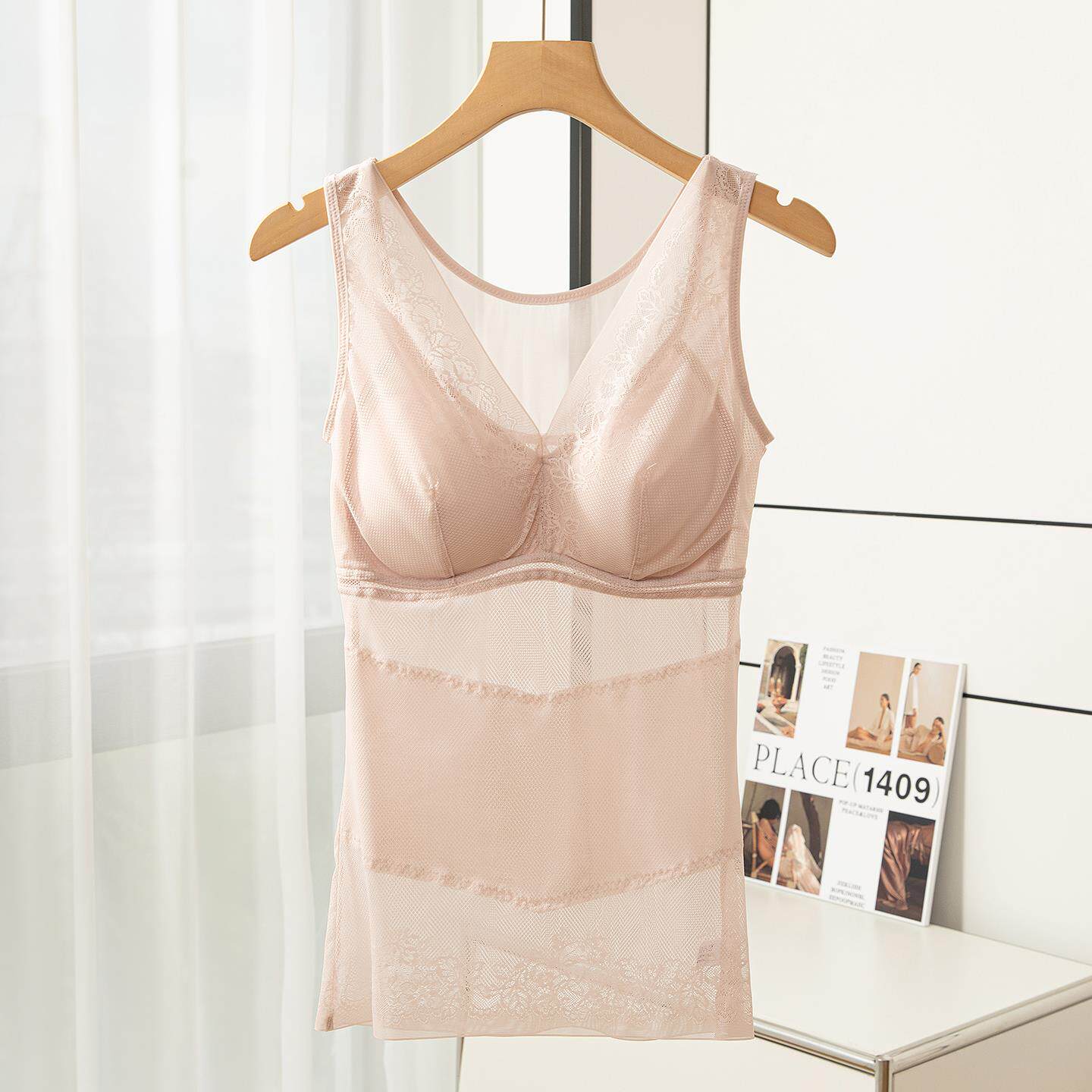 夏季背心内衣一体式薄款带胸垫防下垂收副乳聚拢超薄透气女士胸罩