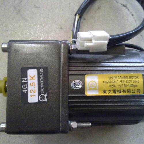 东文25W220V单相马达齿轮减速机减速齿轮调速减速电机减速齿轮机