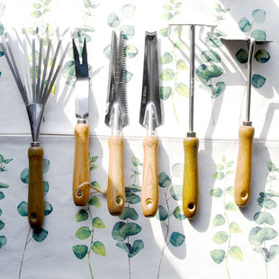 花小白家用木柄不锈钢园艺工具花园种植工具耙子锄头带刻度窄铲