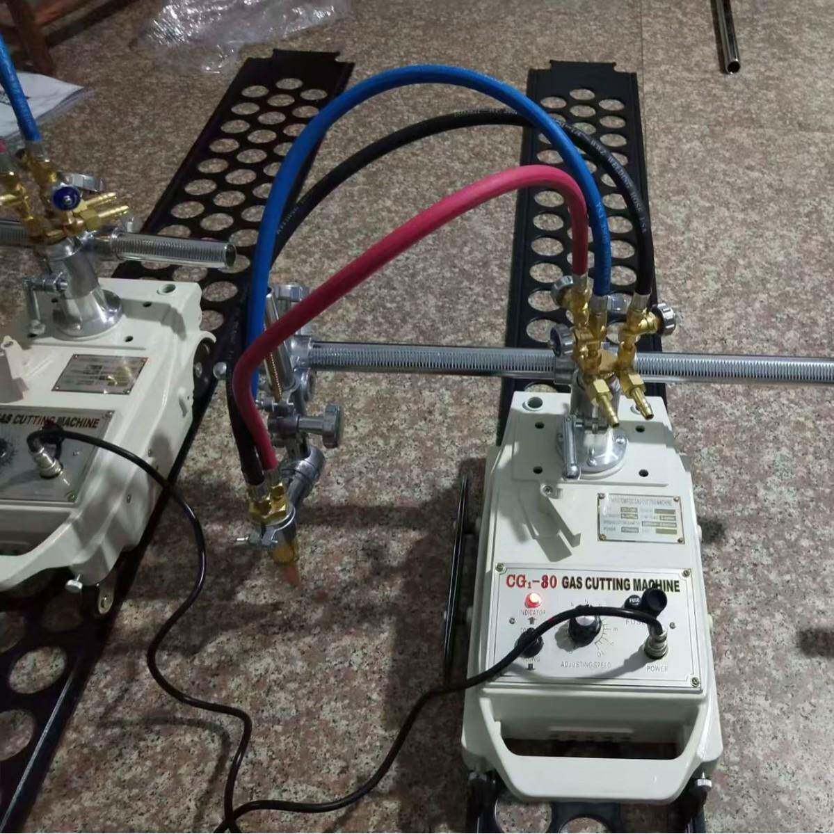 钢板轨道爬行式等离子切割CG1-30半自动火焰切割机