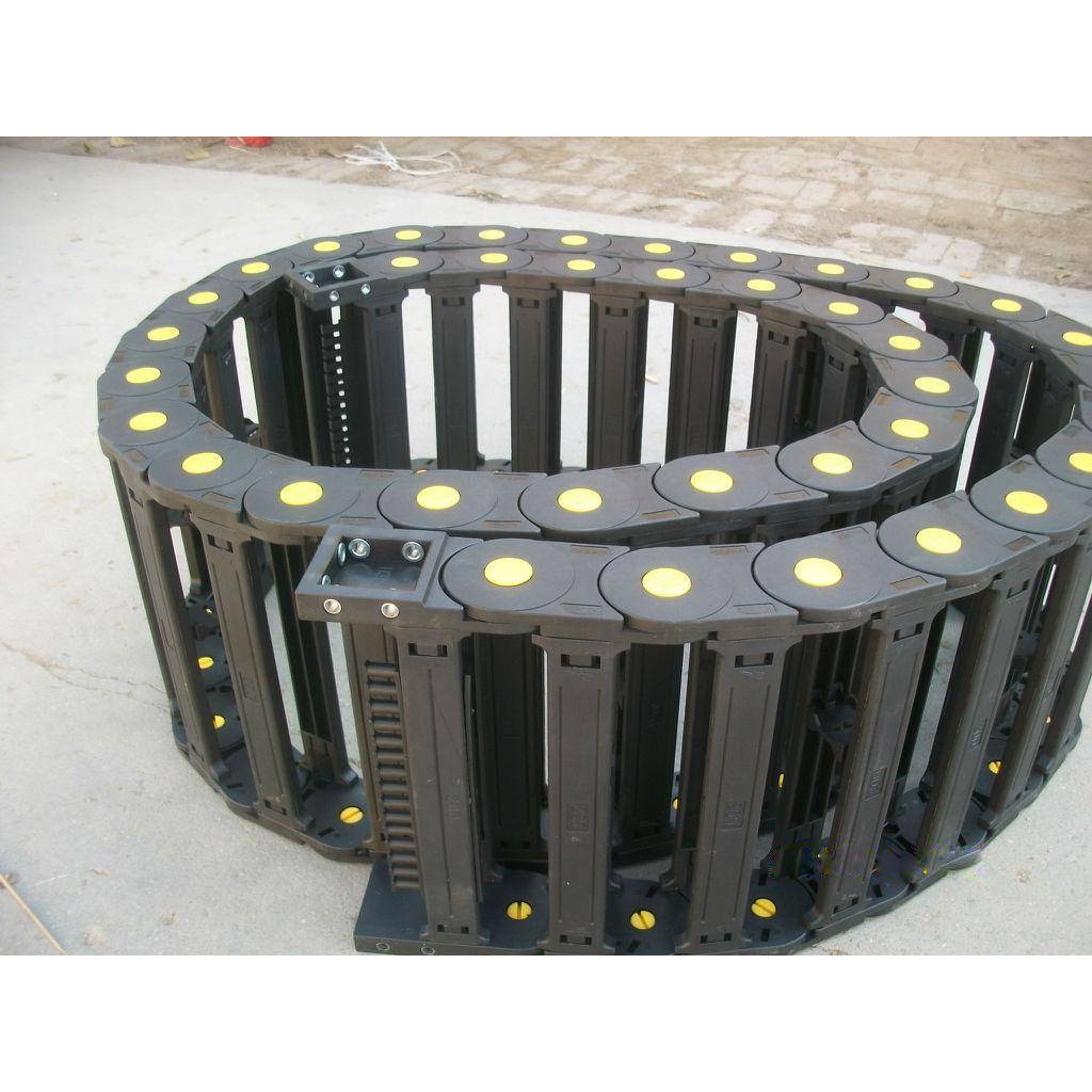 直臂高空作业车电线油管移动钢制拖链塑料坦克链金属坦克链