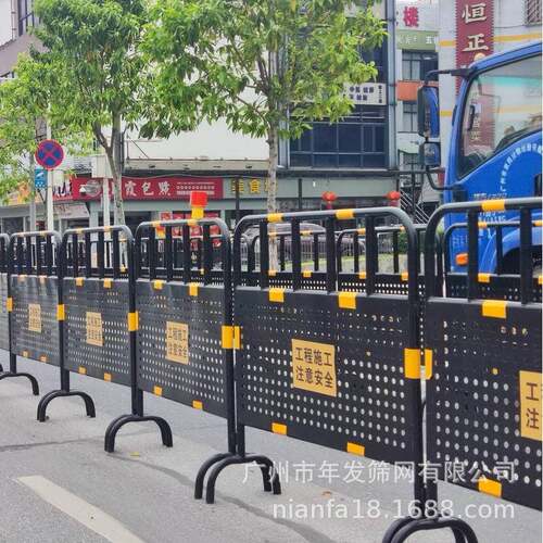 广州市政建设道路施工铁马安全防护栏隔离移动护栏