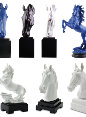 现代简约马头装饰家居客厅酒柜电视柜摆件马到成功办公室开业礼品