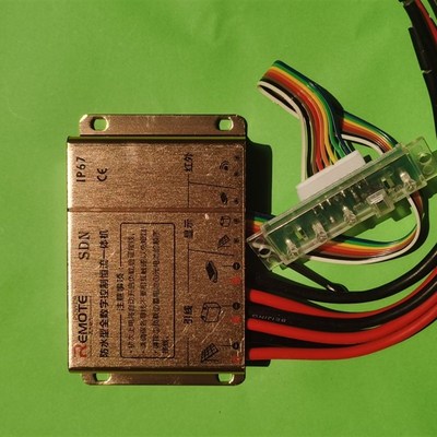 SDN太阳能路灯控制器12V升压30VLED灯头锂电池控制带指示灯板