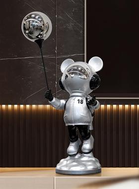 现代客厅样板间玄关电视柜家居软装饰品网红轻奢摆件创意卡通雕塑