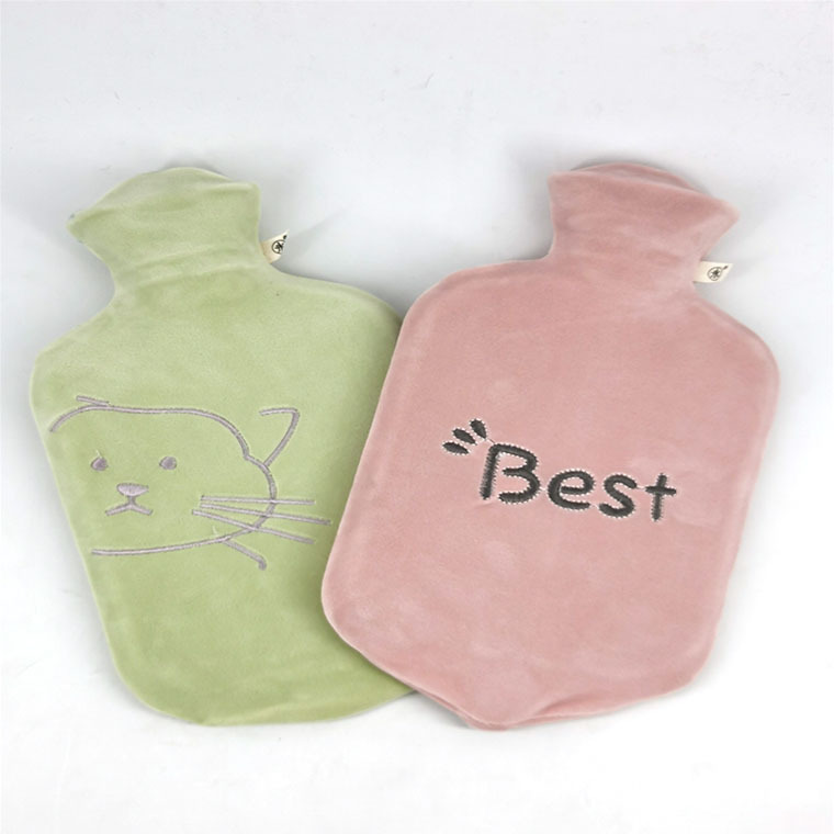 卡通橡胶水袋小熊舒适柔软暖宝宝注水热水袋厂家现货