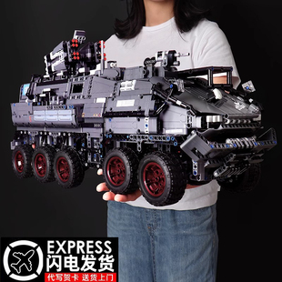 2026新款积木流浪地球运兵车男孩益智拼装玩具适用乐高新年礼物