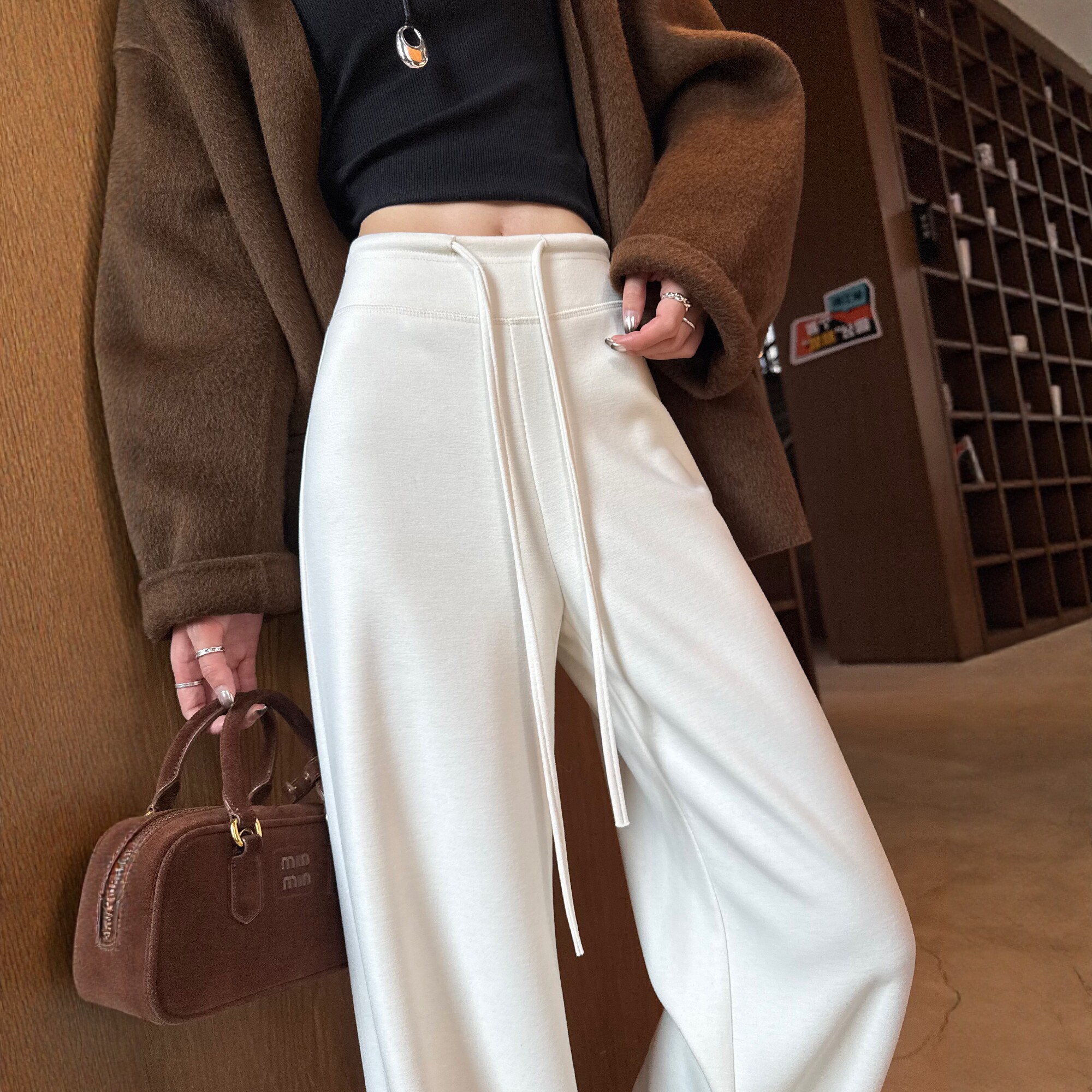 白色裤子冬加绒加厚糯米裤窄版垂感直筒醋酸羊毛阔腿裤女运动卫裤,女装/女士精品,休闲裤,淘宝优惠券,粉丝福利购,淘宝优惠卷