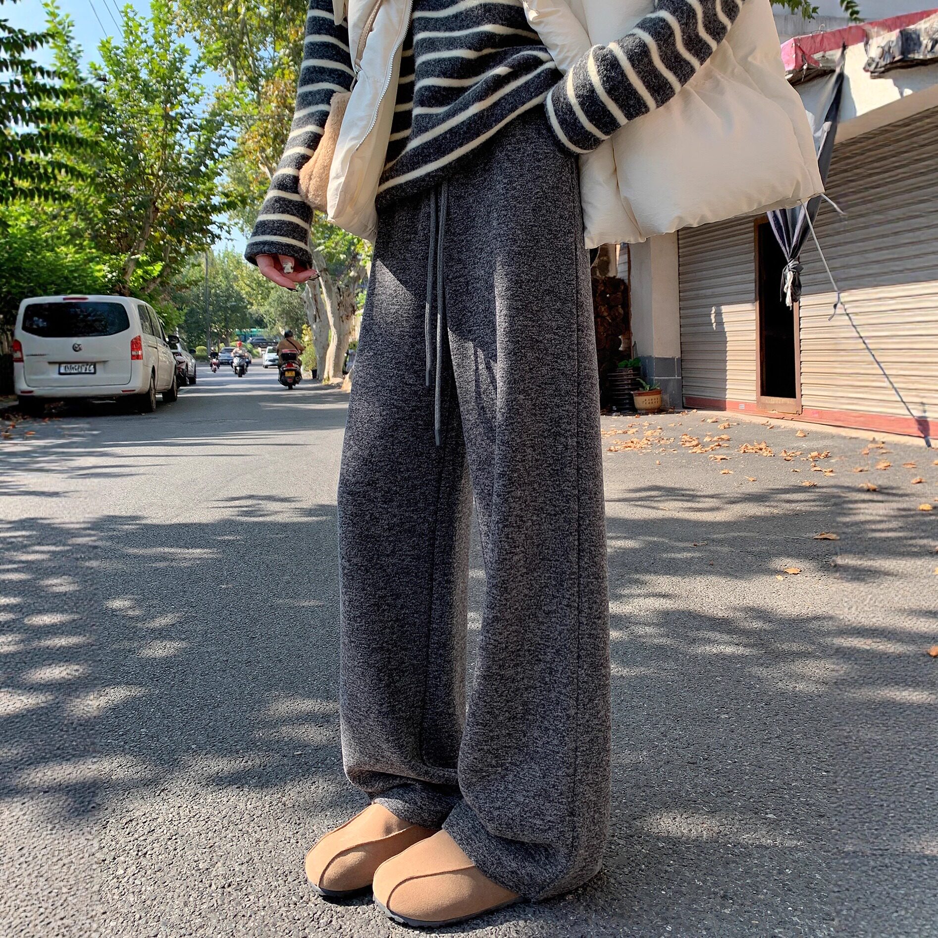 高腰慵懒风羊毛糯米阔腿裤
