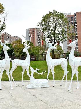 彷真雕塑梅花鹿摆件户外园林景观动物花园婚庆美陈麋鹿装饰房地产