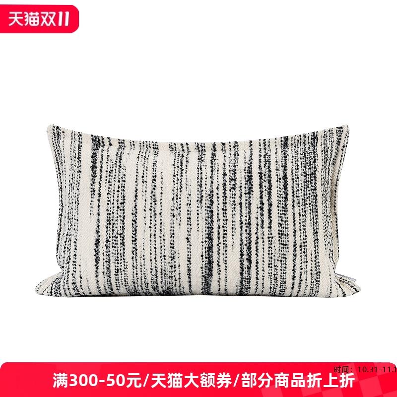 ELIN LONYAIN现代简约轻奢黑白雪尼尔肌理靠垫抱枕别墅样板房腰枕