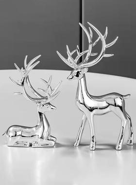 现代轻奢招财鹿摆件创意玄关书柜客厅酒柜装饰品乔迁新居礼物高档