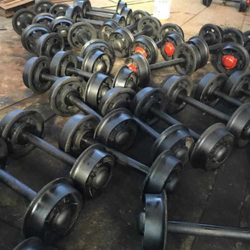 600对大吨数轨k距实心下矿加厚直径井车轮称重铸钢350矿车车用轮