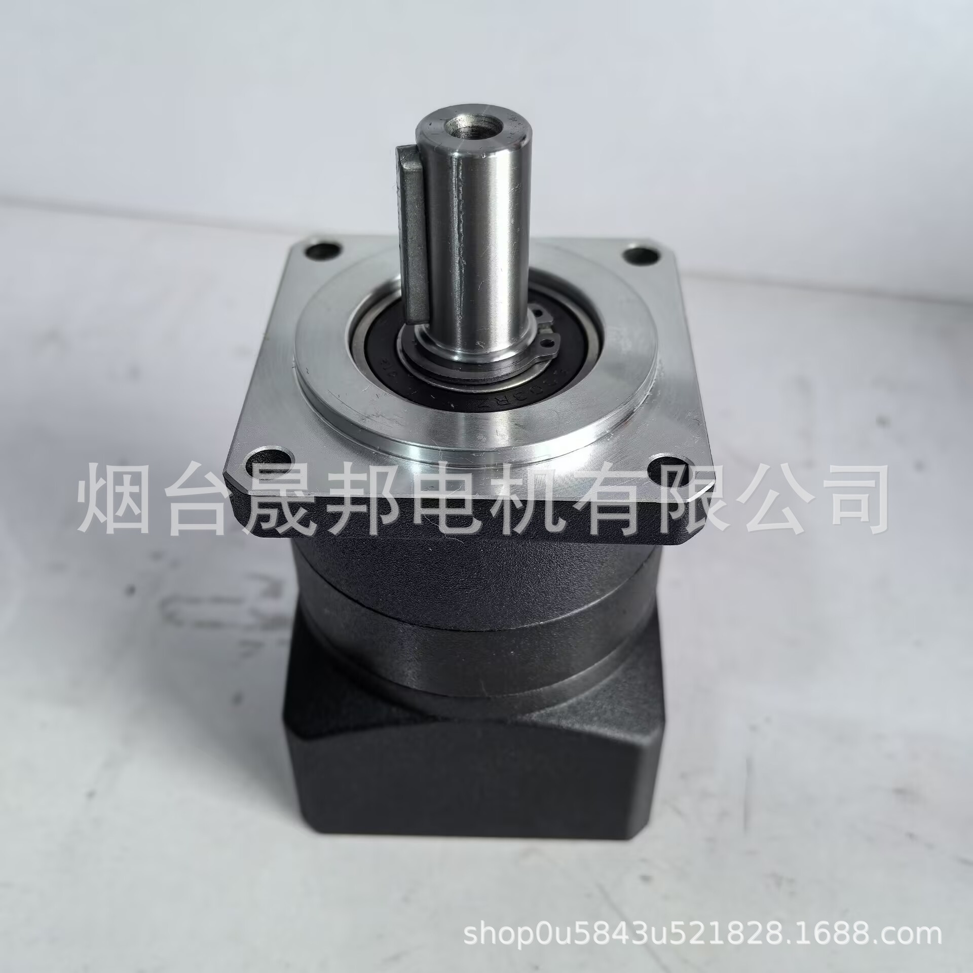 浙江三凯精密行星齿轮减速机PG/PGA060-10-P2-S2直齿配伺服电机