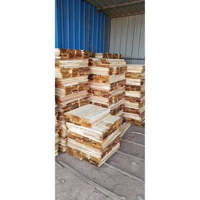 槐木板材，木制坚硬经久耐用无拼接整板实木板